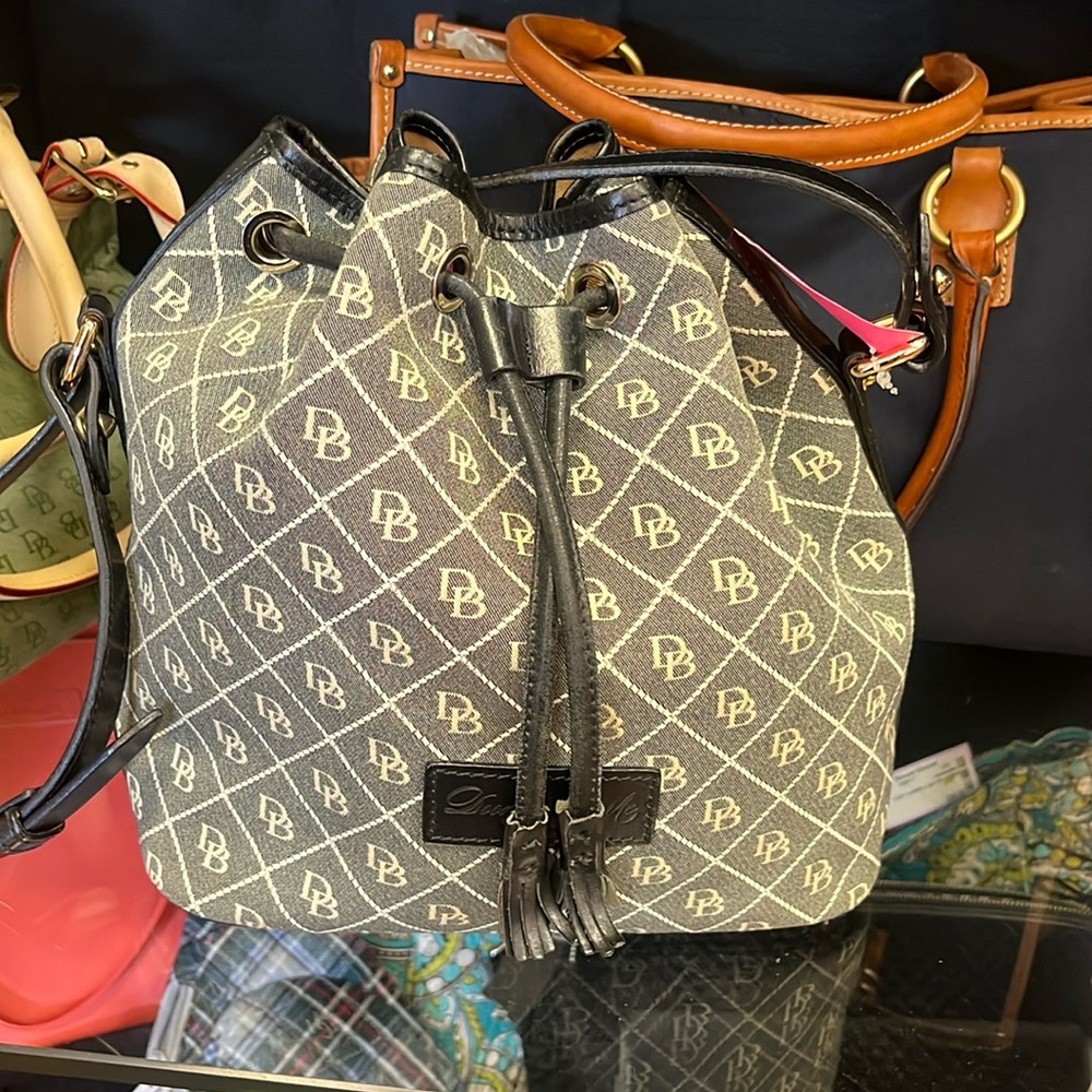 Logo Drawstring Dooney